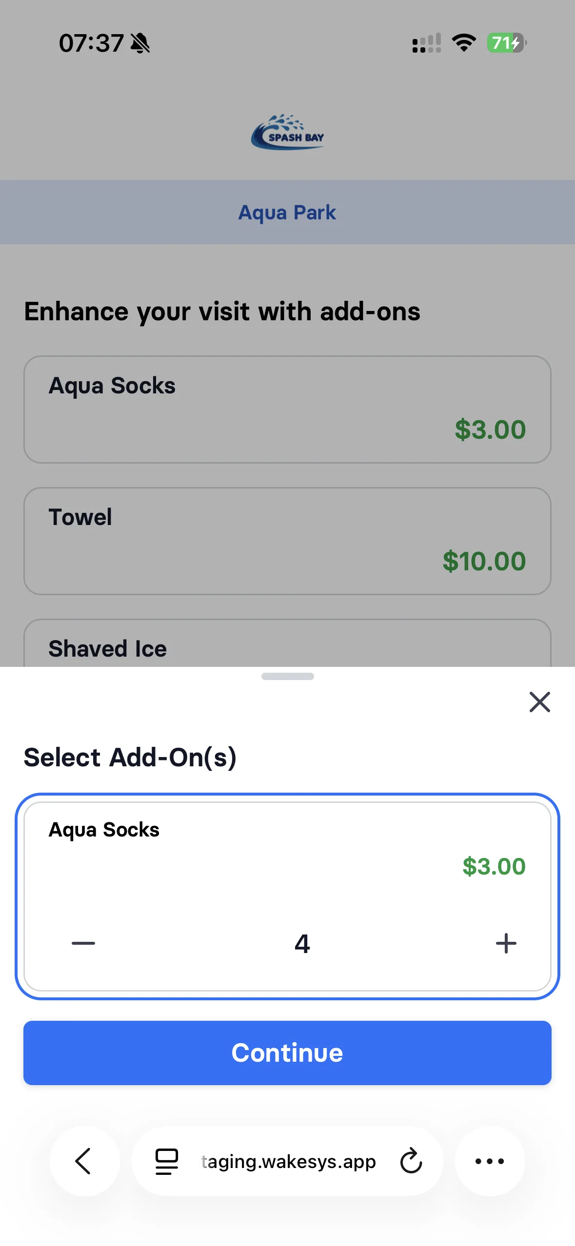 Booking an aqua park session: picking an activity, a 45-minute slot, party size, add-ons, a discounted ropes course, and the confirmation - step 4